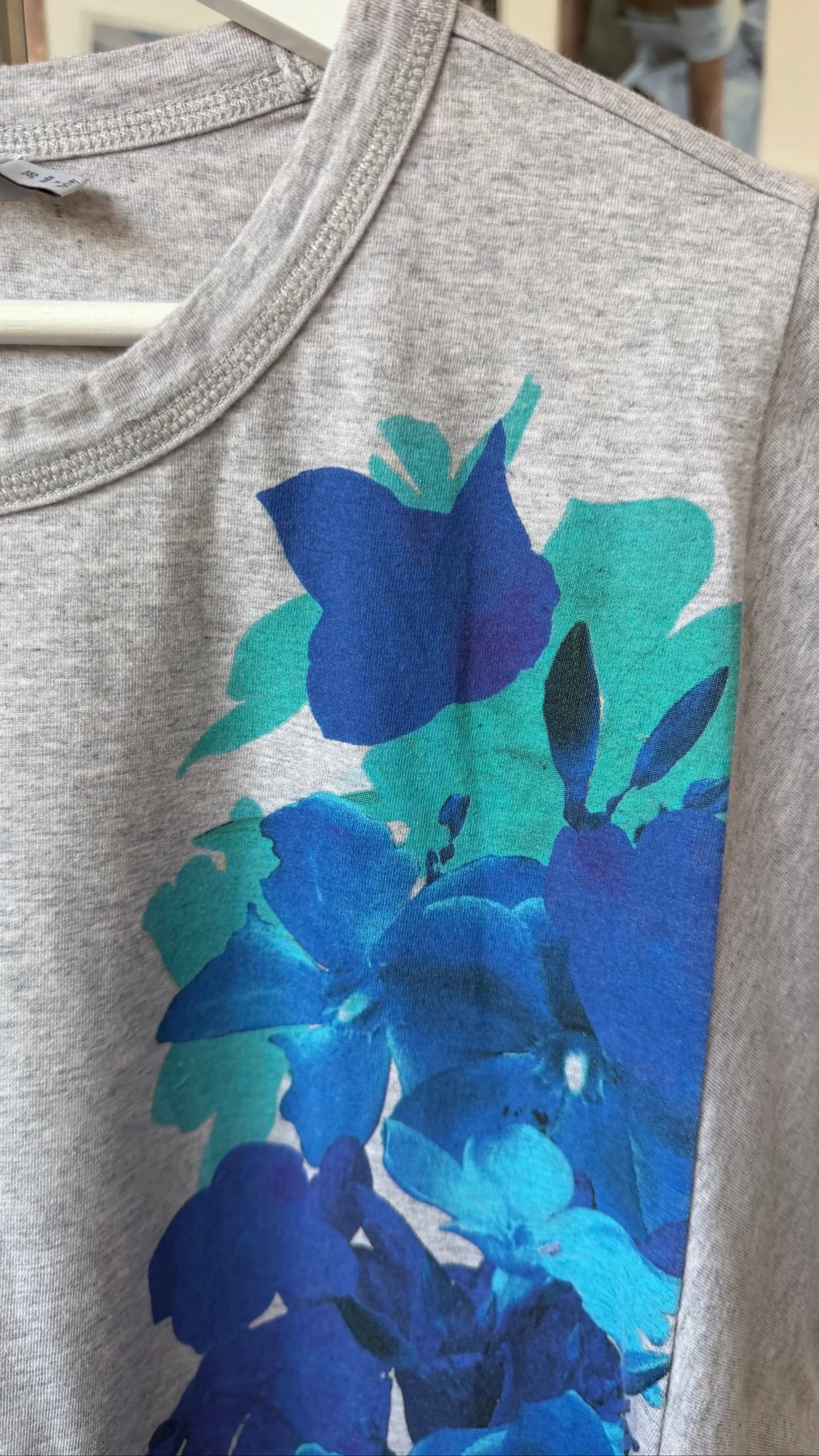 Camiseta Adidas by Stella McCartney floral – tamanho 36 – photo 2